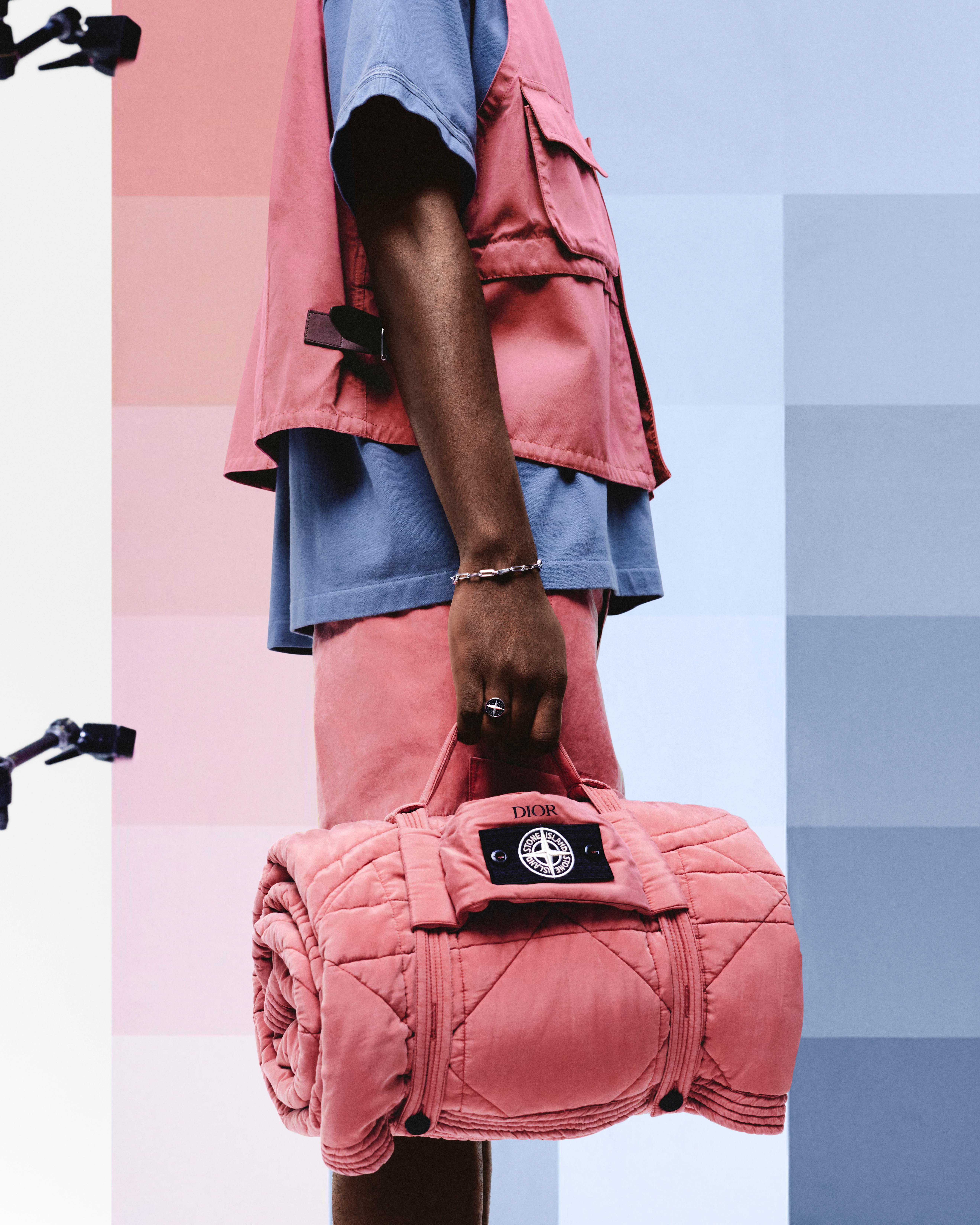 1715667654-1715599882-dior-
