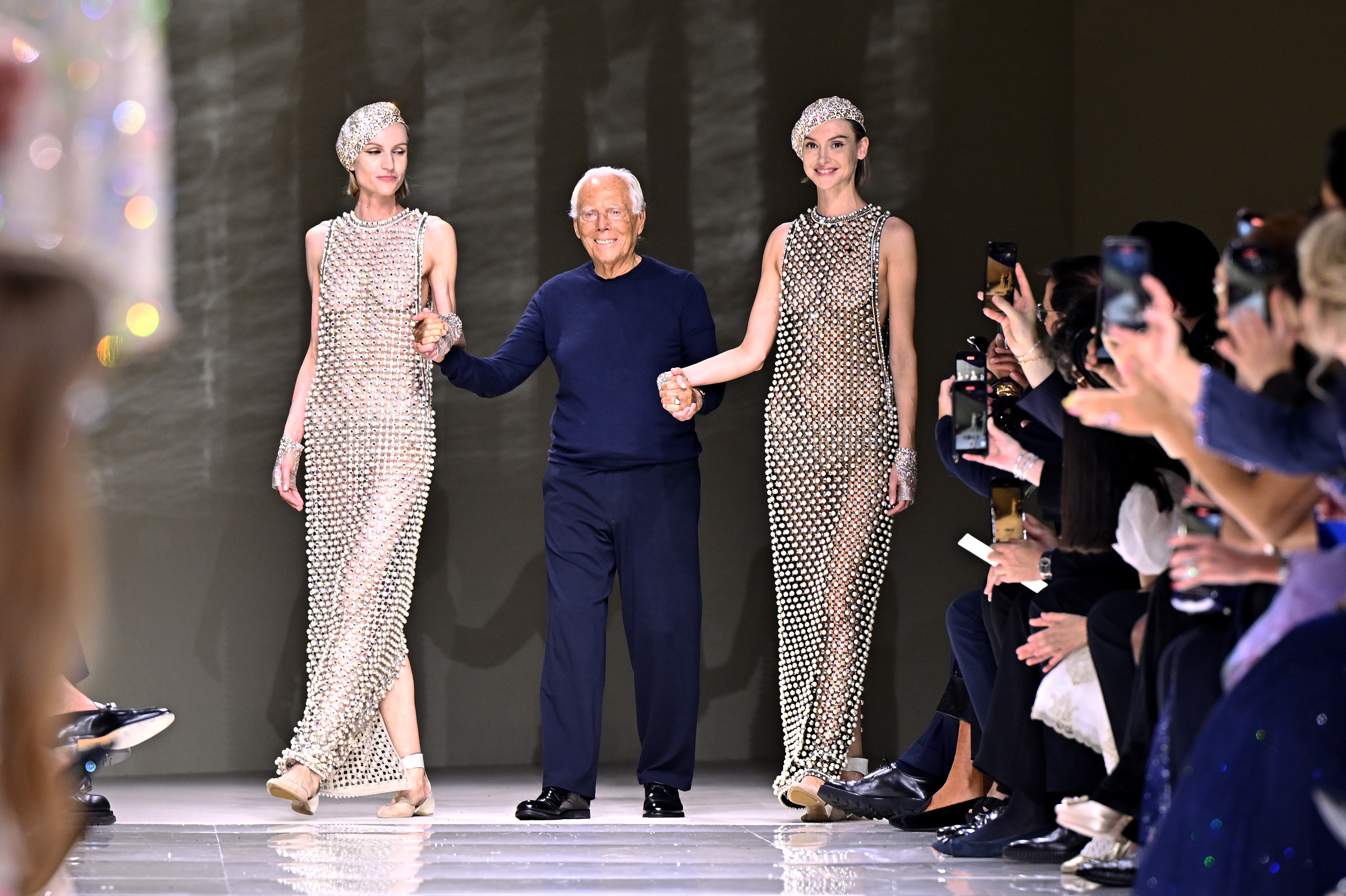 Serenity according to Giorgio Armani Privé - haute couture