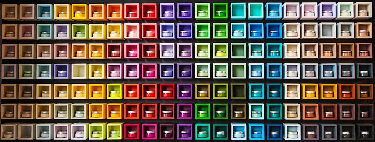 Living in Colour: How these 5 Hues Influence Your Mood