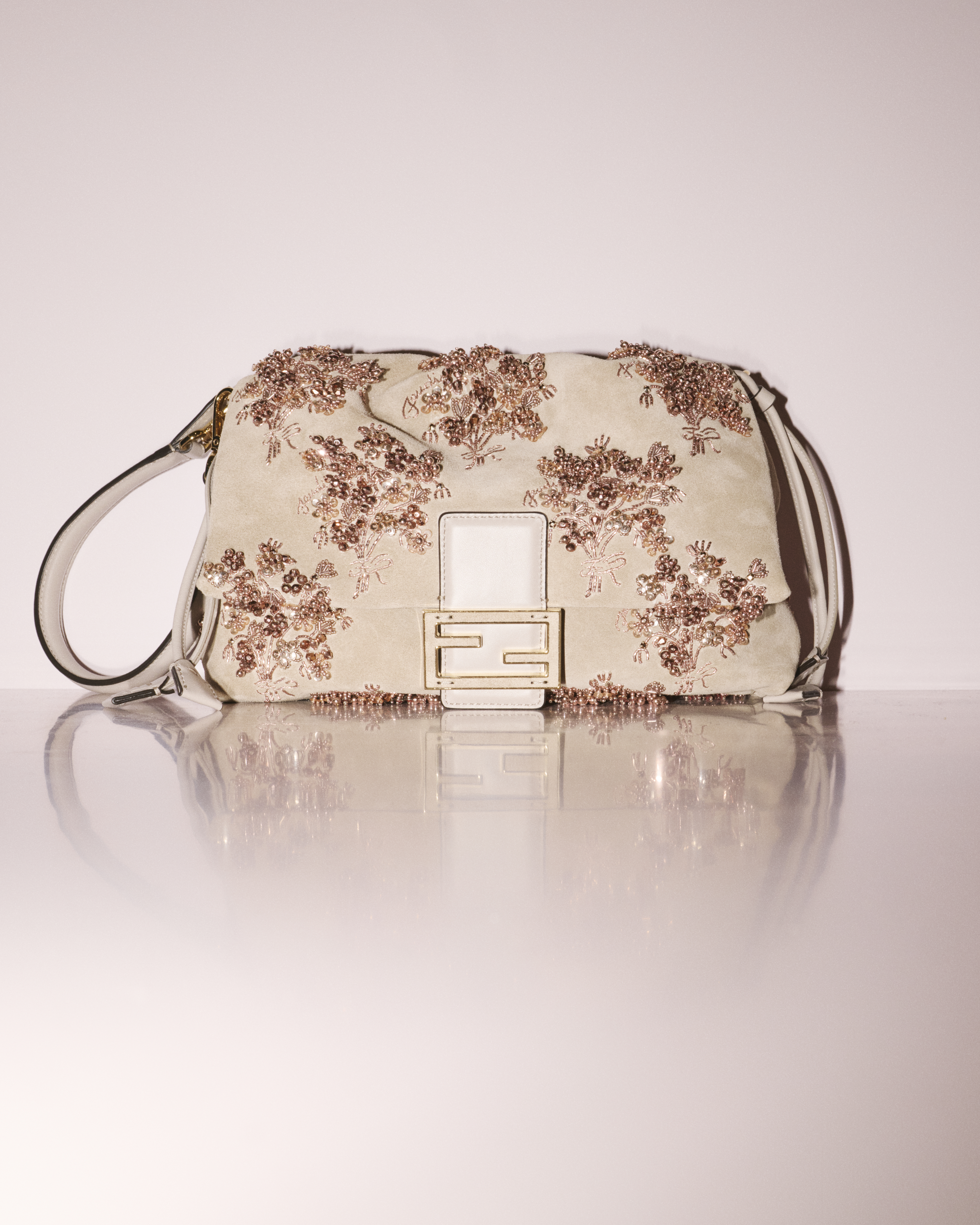 25SS フェンディ Mamma Baguette スモール バッグ フラワー Mamma Baguette Small Sequins or crystals Multicolour | Fendi