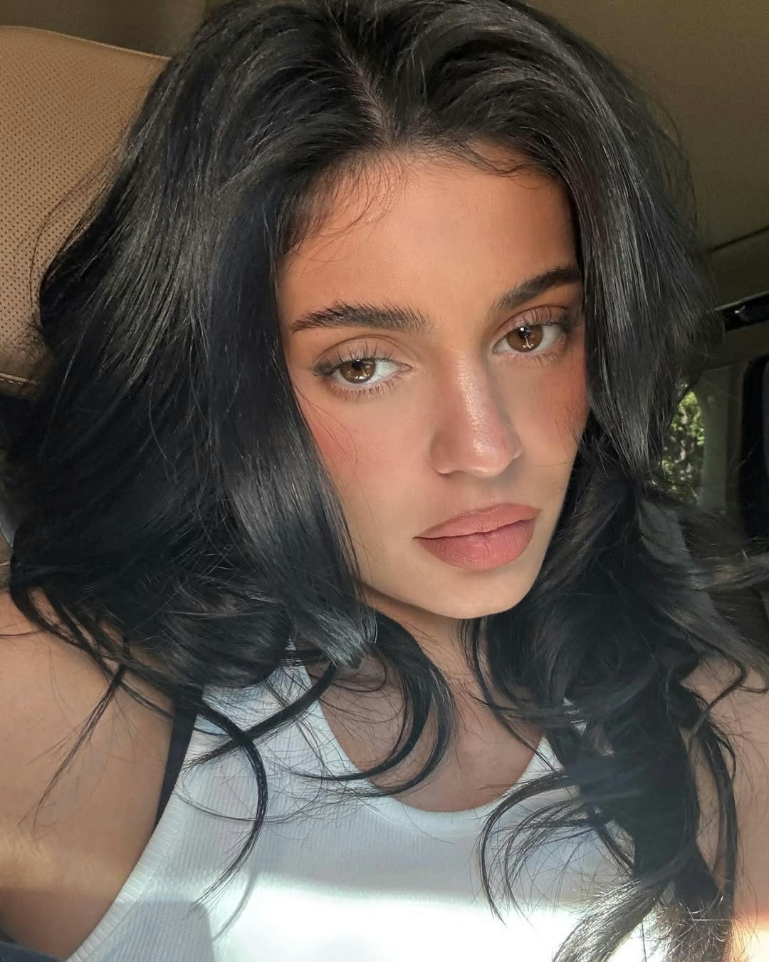 Kōsmopellis lip patches: science at the service of natural volume