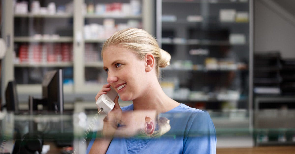 Hospital receptionist answered a patient phone call