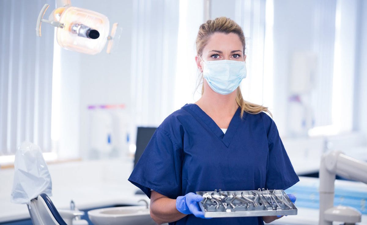 dental sterilisation nurse