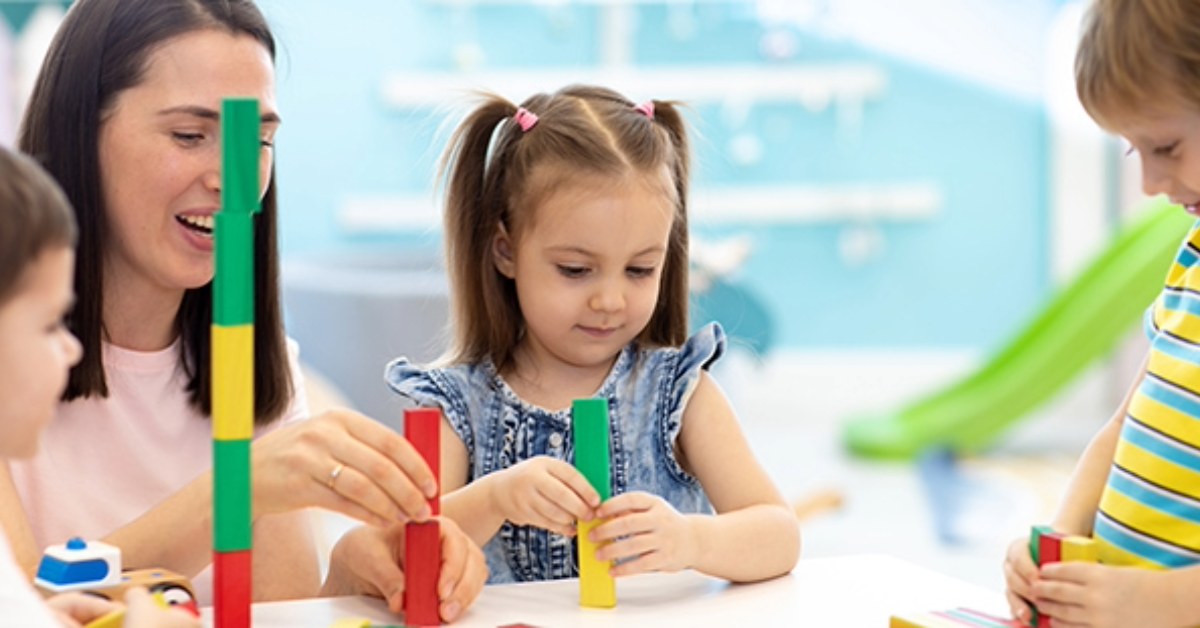 ECEC-Child/Educator