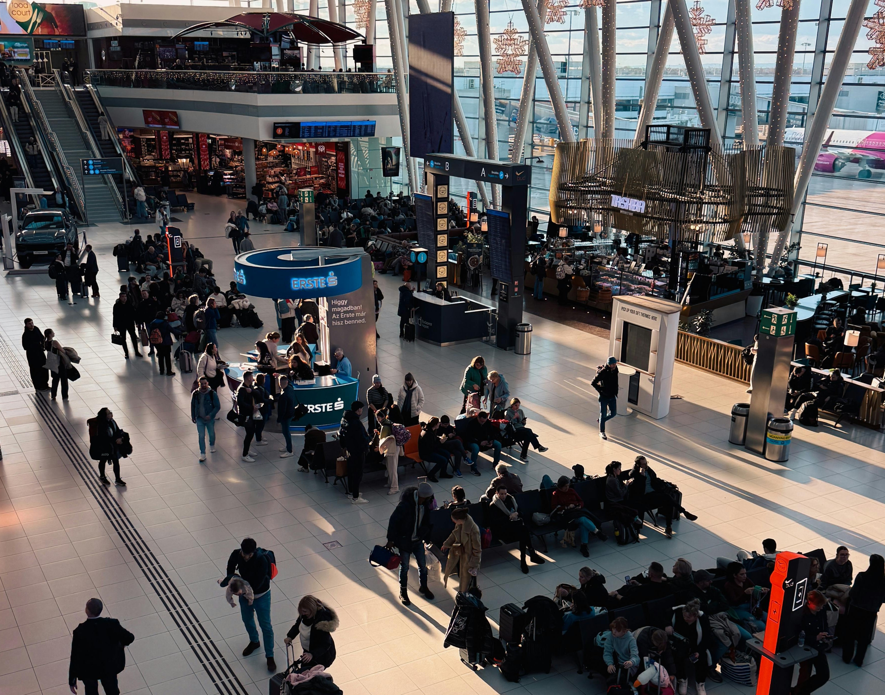 Test Crowded Terminal