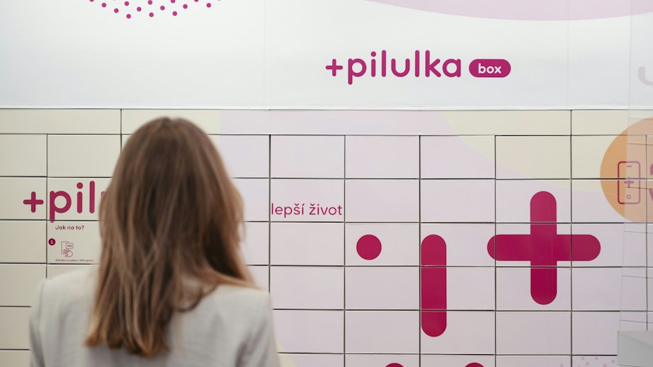 Sekundární veřejná nabídka akcií Pilulky se rozjíždí. Přednostního práva na úpis nových akcií Pilulky využilo 45 stávajících akcionářů, kteří celkem zainvestovali téměř 50 mil. Kč