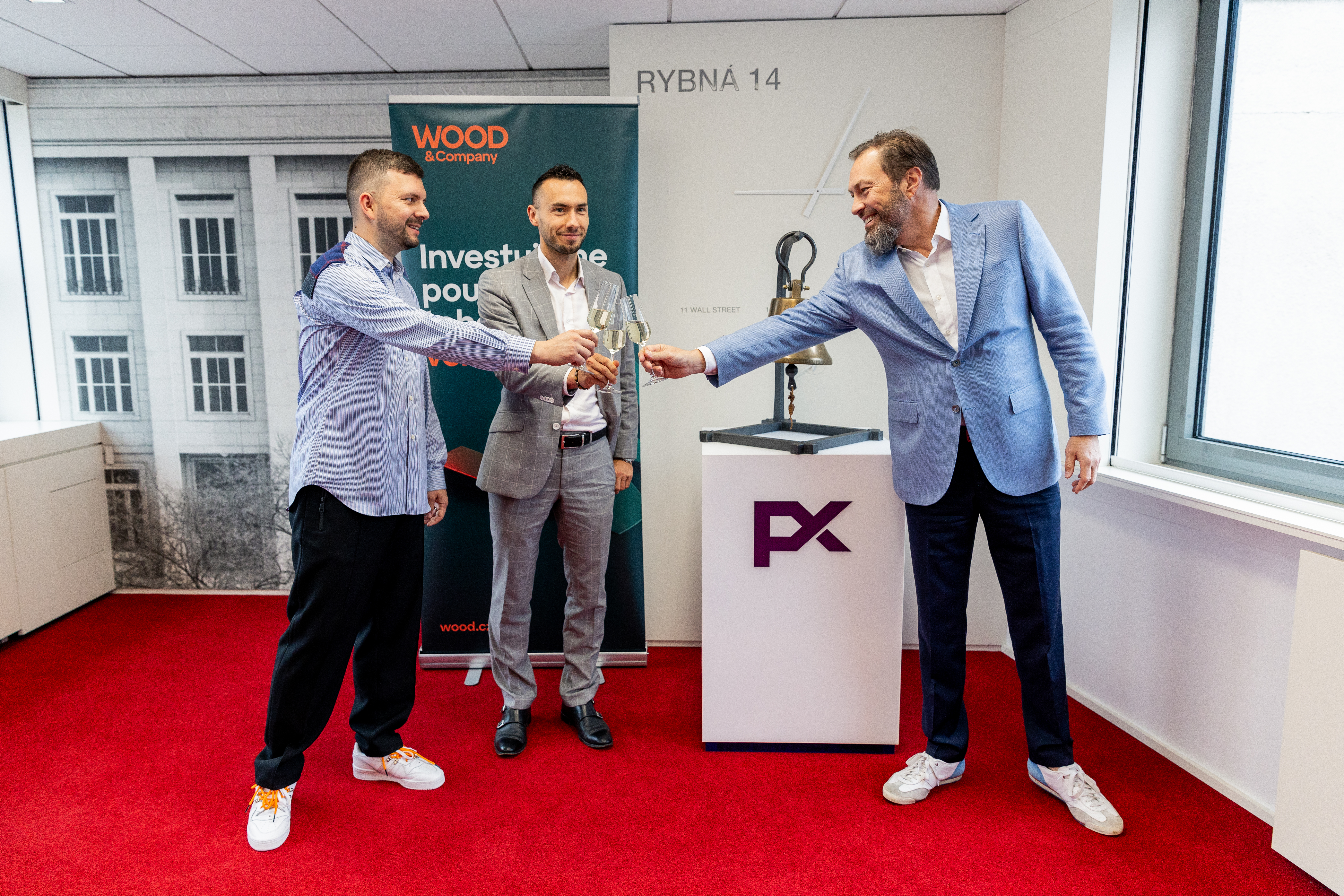 Proběhlo slavnostní zvonění a FOOTSHOP dokončil svůj vstup na BCPP prostřednictvím WOOD SPAC One
