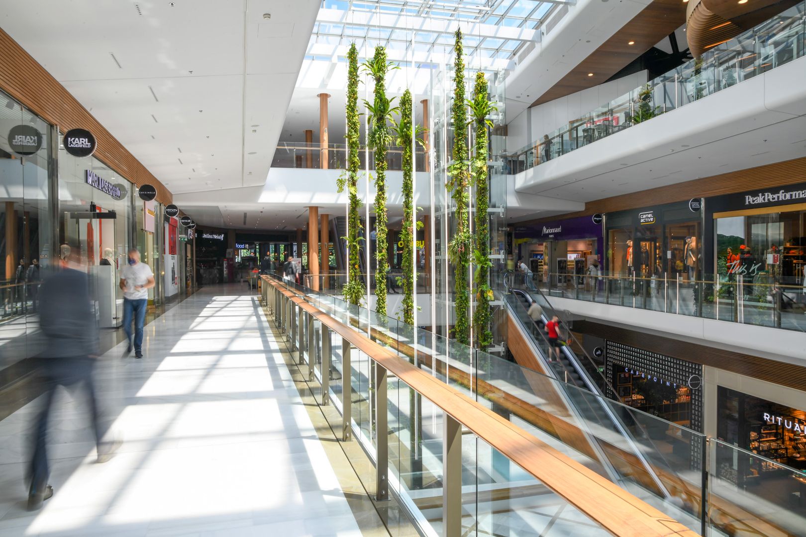 WOOD & Company oznamuje akvizíciu nákupného centra Aupark Bratislava
