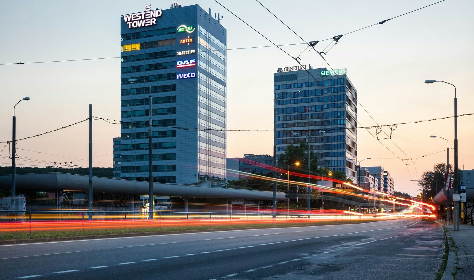 Úspěšný exit po sedmi letech: WOOD & Company prodává první kancelářskou budovu.