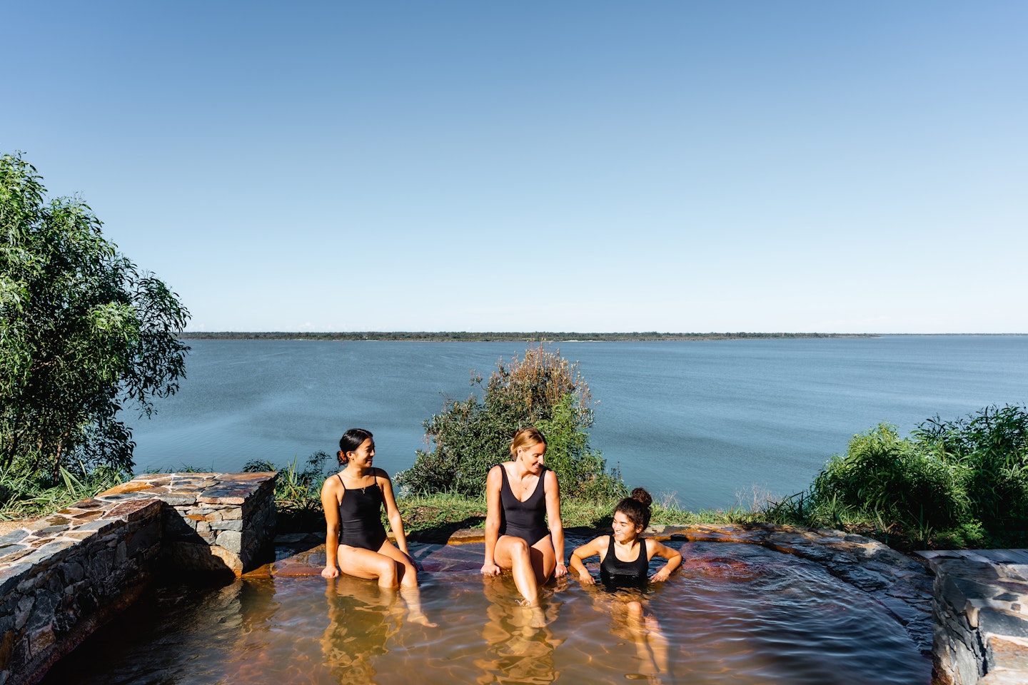 metung hot springs gippsland lakes bathing