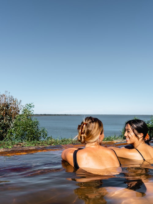 metung hot springs two friends bathing gippsland lakes