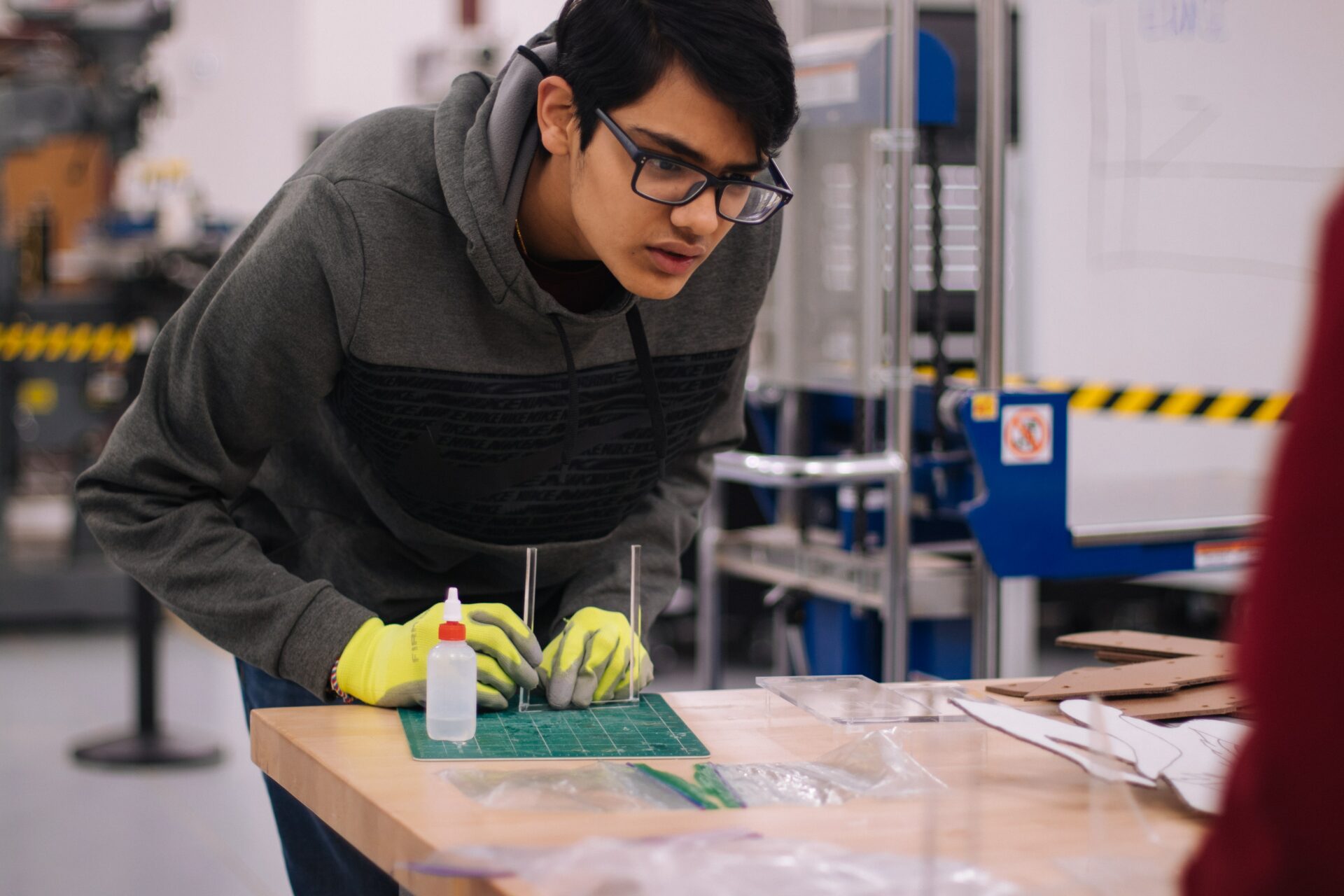 Aides à l'embauche des apprentis et alternants 2021 : faisons le point sur le plan 1 jeune 1 solution !