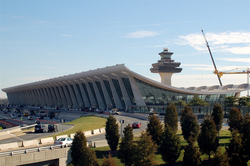 l'image représente l'aéroport International Washington-Dulles, le 5ème plus grand aéroport du monde