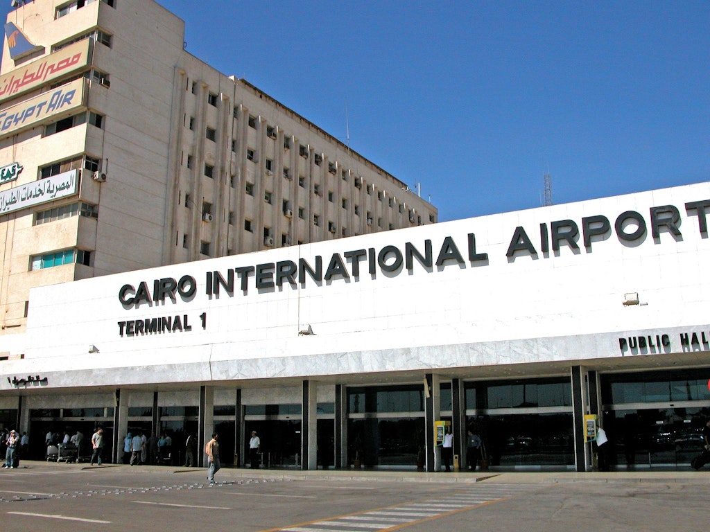 L'image représente l'aéroport international du Caire, le 8ème plus grand aéroport du monde