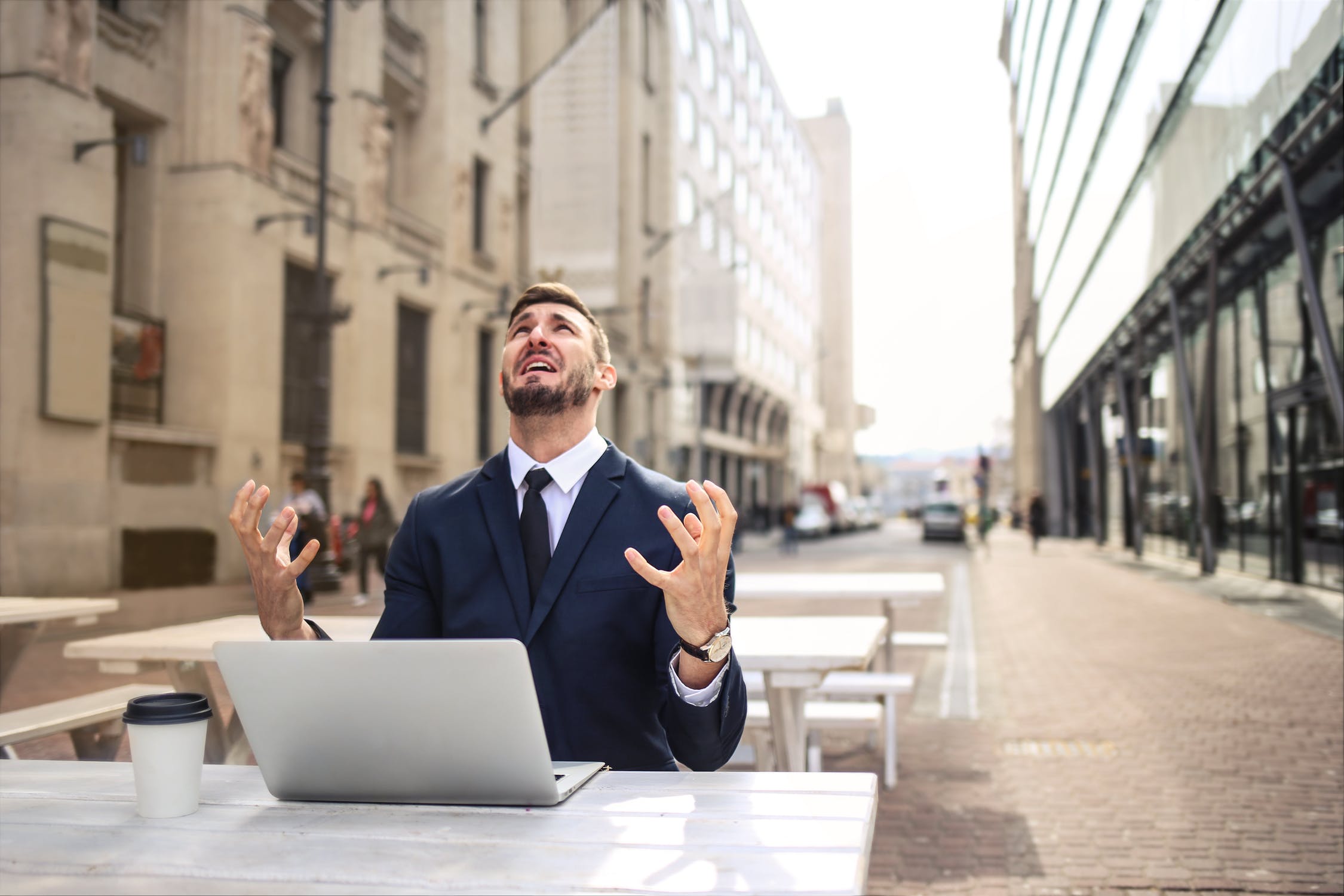 Le salarié est harcelé par son employeur.