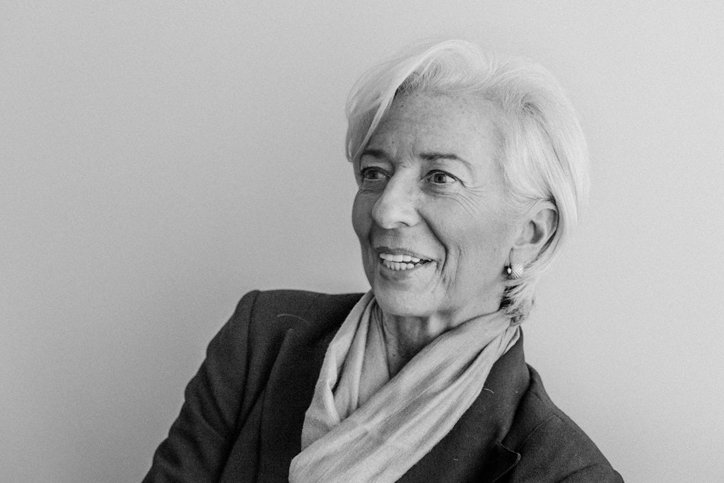 Christine Lagarde figure de la lutte pour l'egalite des sexes au travail