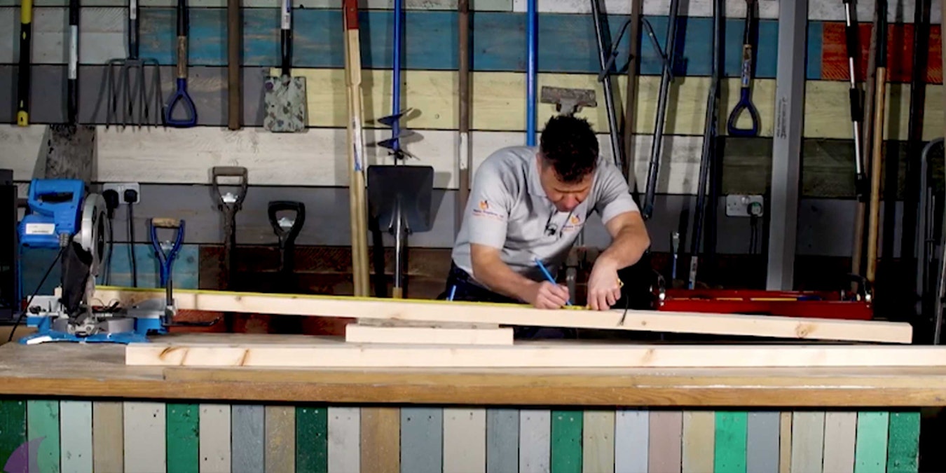 cutting 3 by 2 timber