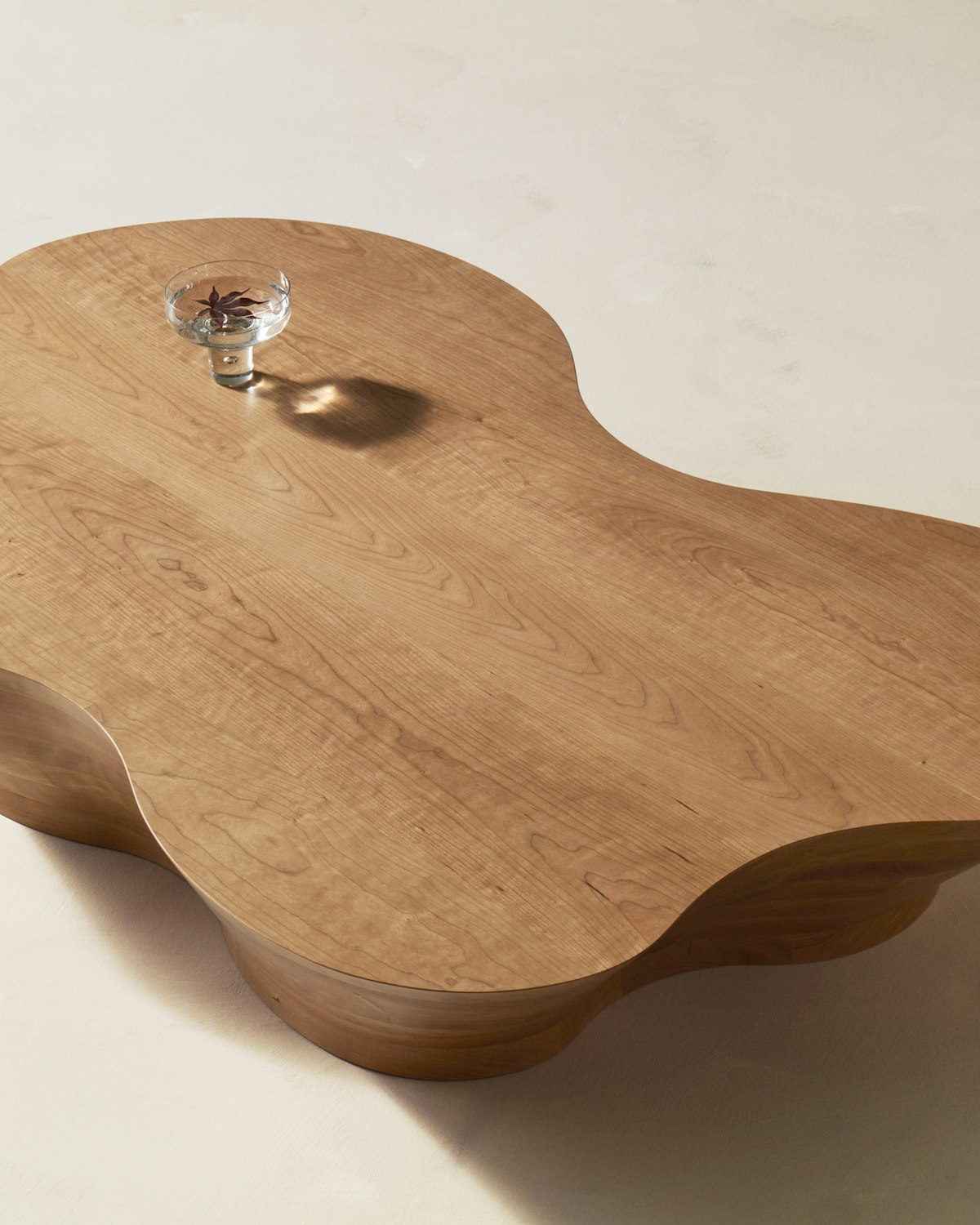 Smooth Table SSU coffee table smooth—Handmade, premium timber—Veermakers
