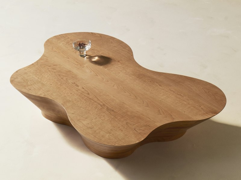 SSU coffee table smooth
