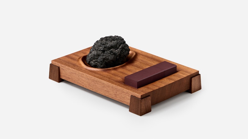 https://www.datocms-assets.com/73087/1748857536-sculpted-lava-tray-l.jpg