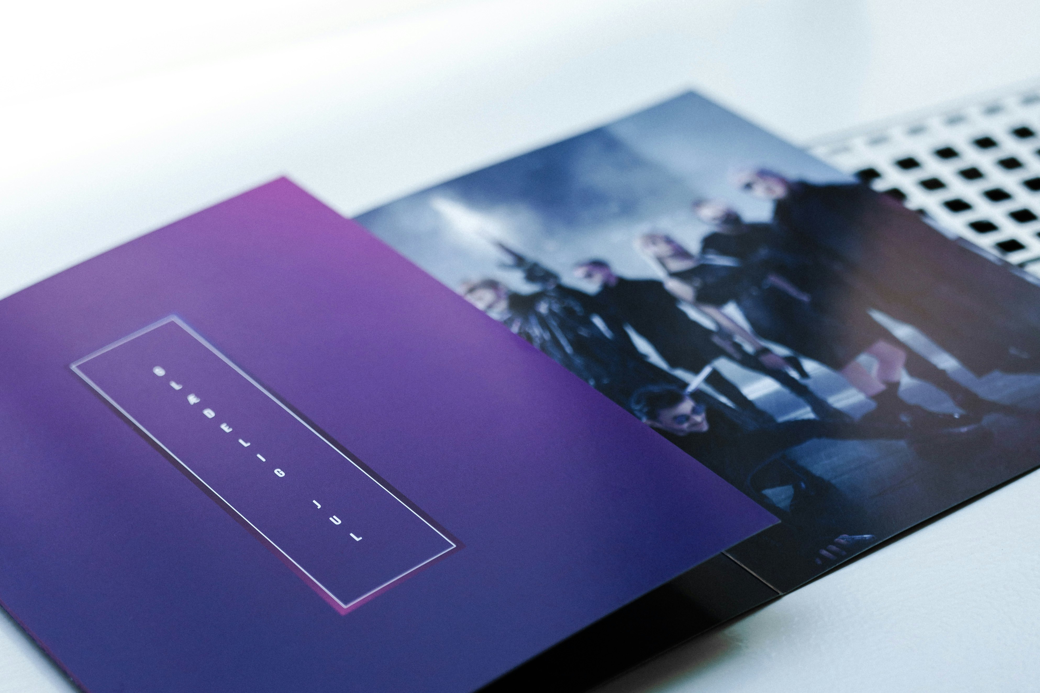 Signifly holiday campaign
