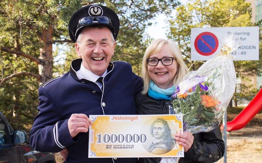 Erling Andreassen fra Alta vant 1 million i Nabolaget i april. Fire uker senere vant hans nære nabo Gro Martine Pettersen det samme! Og Erling vant 100.000 kroner til.