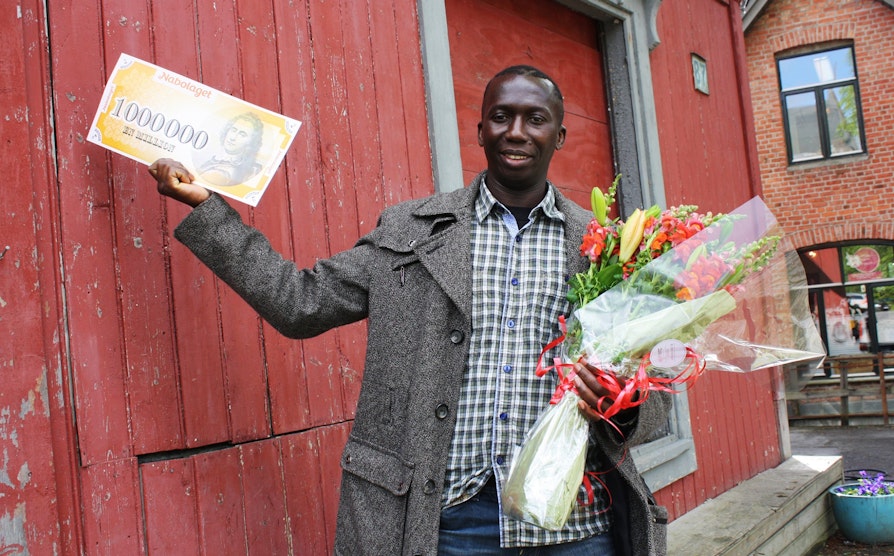 Kebba Jammeh (47) fra Nordstrand i Oslo vant 1 million kroner i Nabolaget.