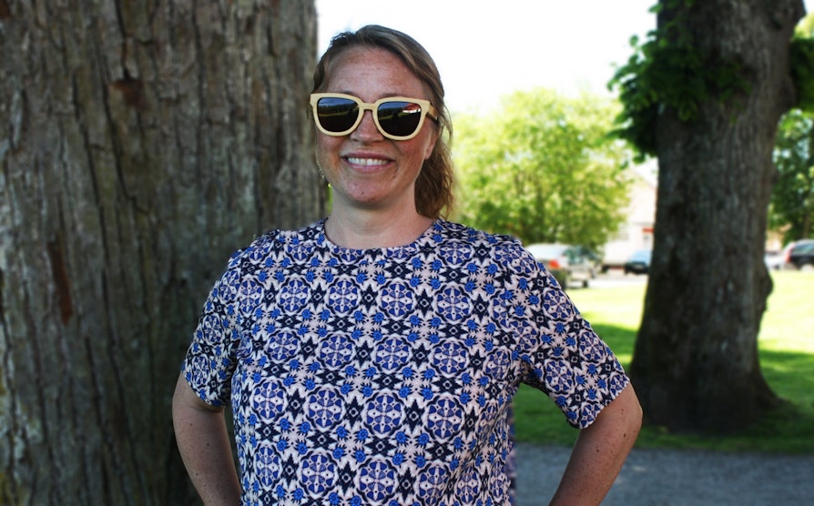 Nabolaget-programleder Gunhild Dahlberg på opptak i Sarpsborg.