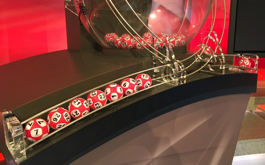 red_lotto_2702