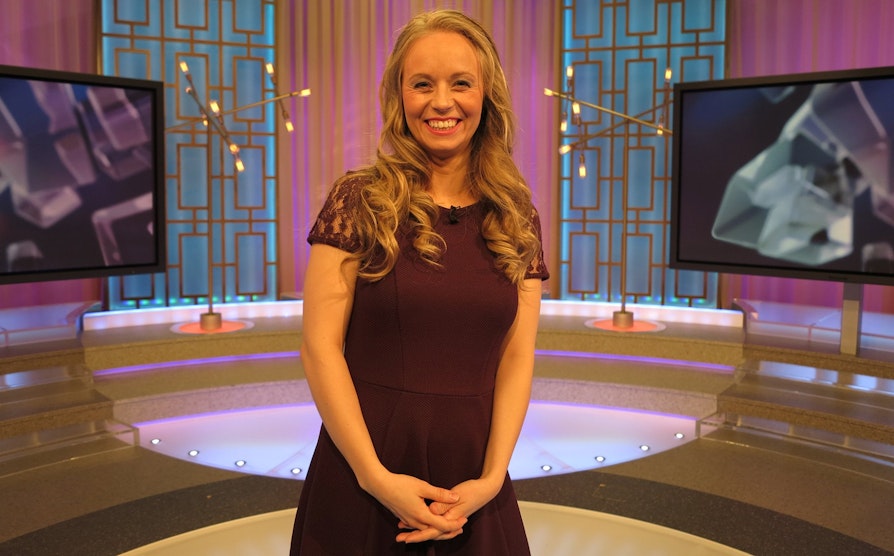 Kjersti Gullvåg, Extra, programleder