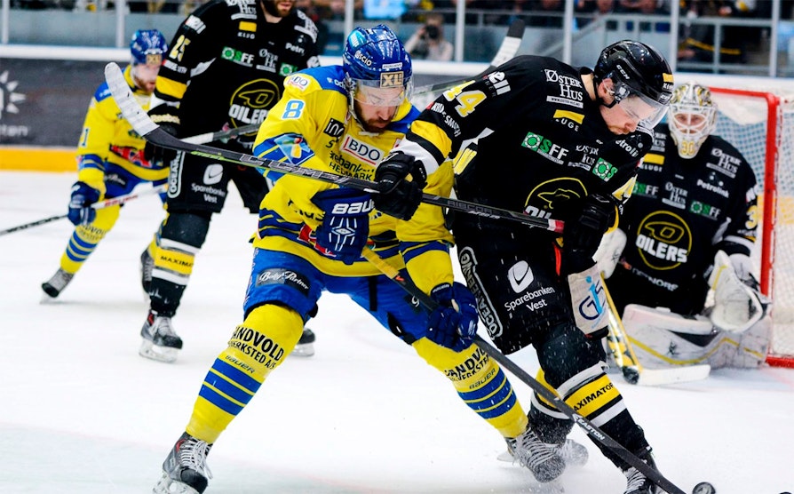 RED_3515_2000x1244_HockeyCHL