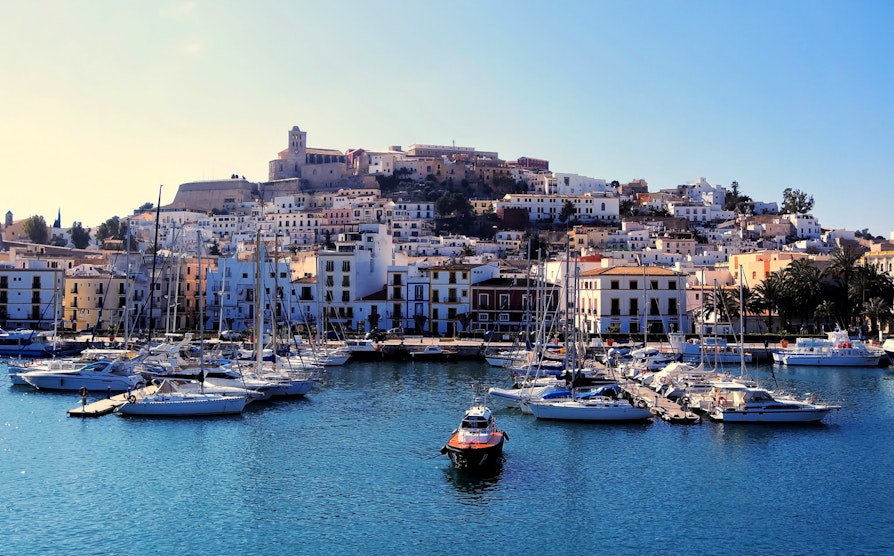 EURO_1616_2000x1244_Ibiza2