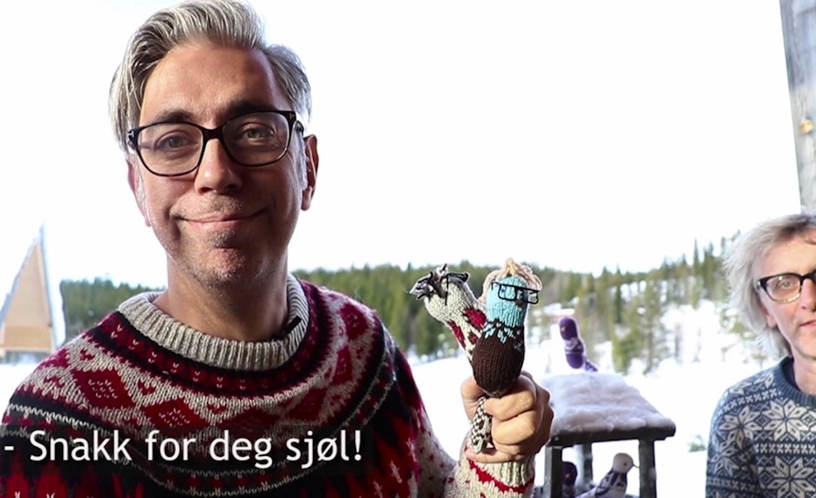 Arne og Carlos, Extra, spre glede, spre juleglede, fugl