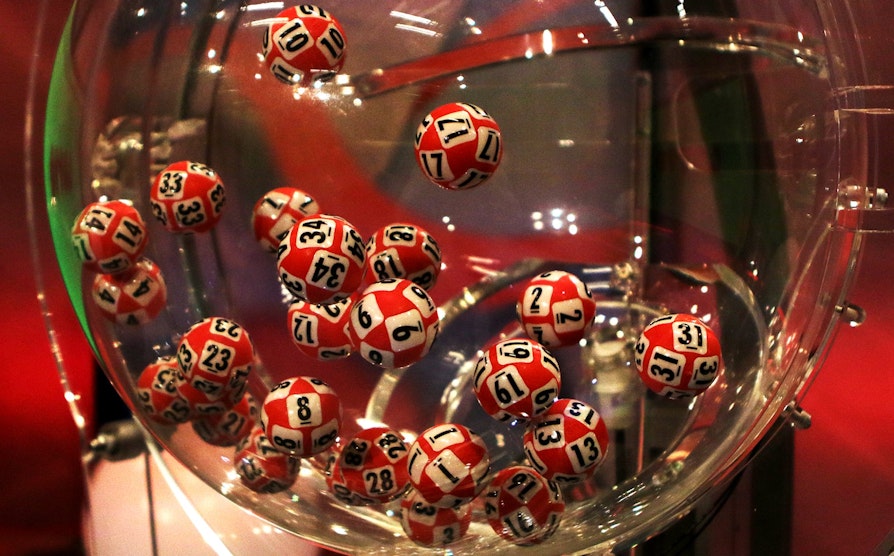 Lotto
Lotto-maskin
Lotto-kuler
Trekningsmaskin