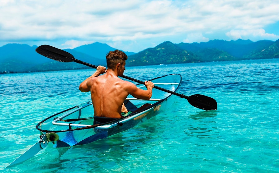 Lotto, bucket list_padle, menn, shutterstock, illustrasjonsfoto.
Dette drømmer menn om. Dette står på toppen av menns bucket lists.