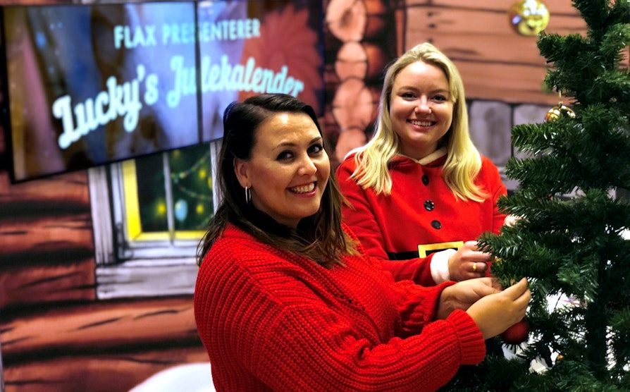 Marthe, Nina, programledere