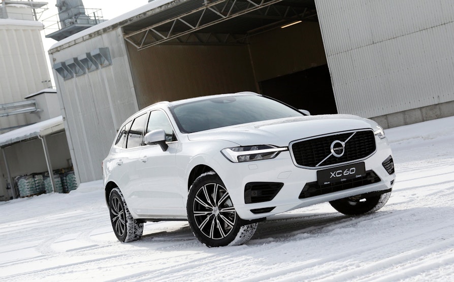 XC60T271_BilFlax
