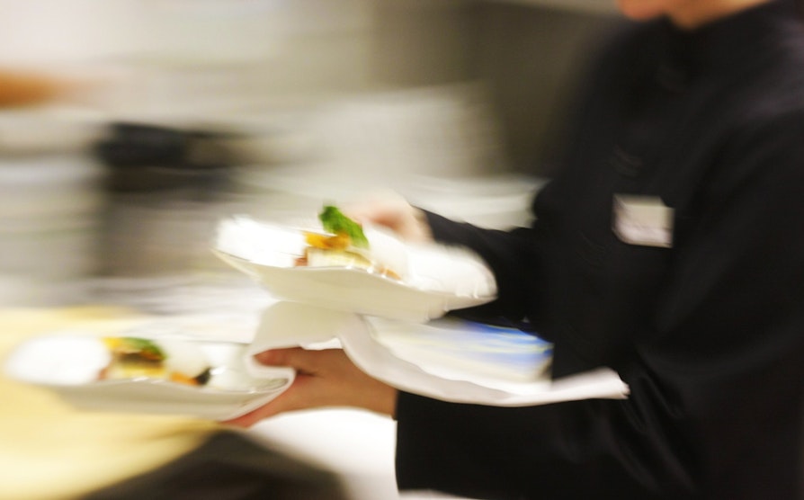 Servitør