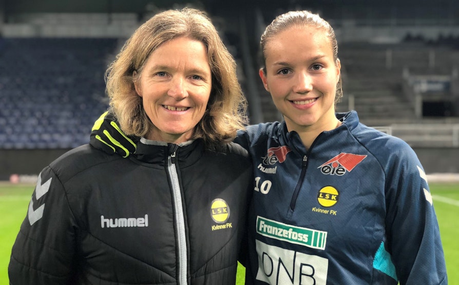 Hege Riise. Guro Reiten. LSK Kvinner.