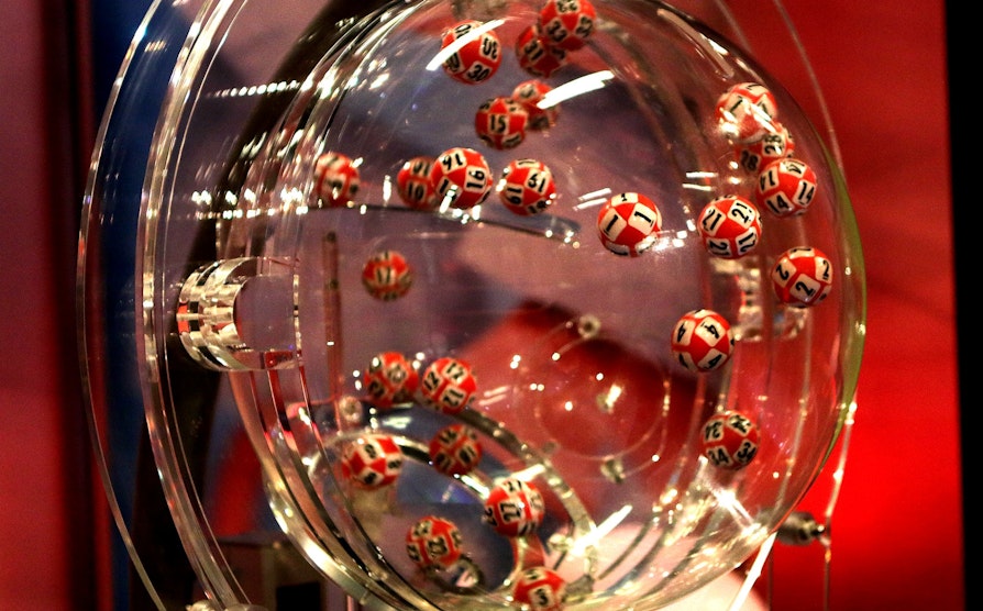 Lotto
Lotto-maskin
Lotto-kuler
Trekningsmaskin