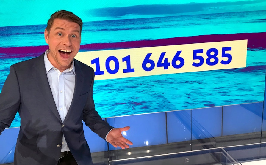 Programleder Reidar Buskenes. Vikinglotto onsdag 14. august 2019. En norsk mann vant 101 millioner kroner.