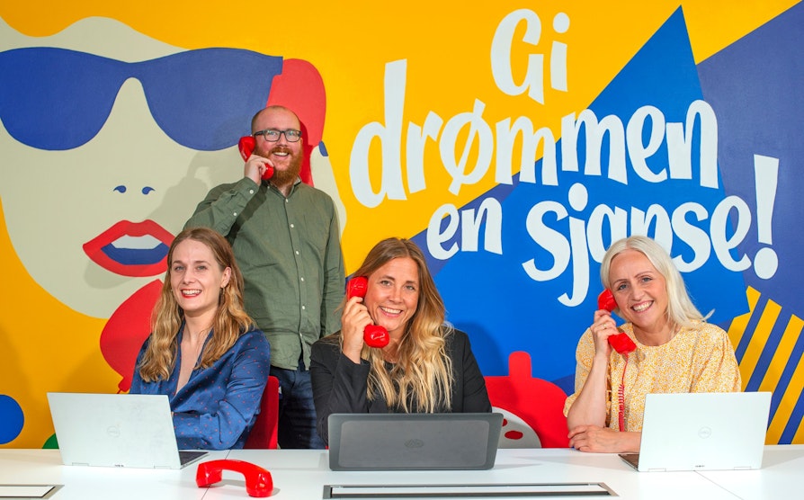 Fra venstre: Gunhild Vike Nerås, Steinar Bjørnsson, Sarah Cervin, og Ingrid Roterud Mathisen. Supertrekning sommer 2021, 26. juni.
