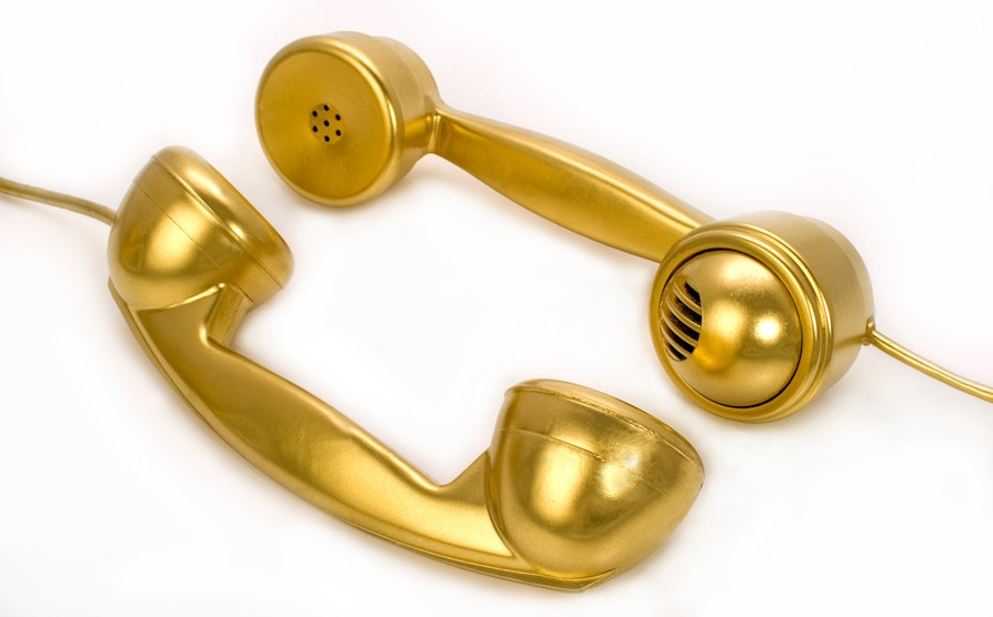 To gulltelefoner