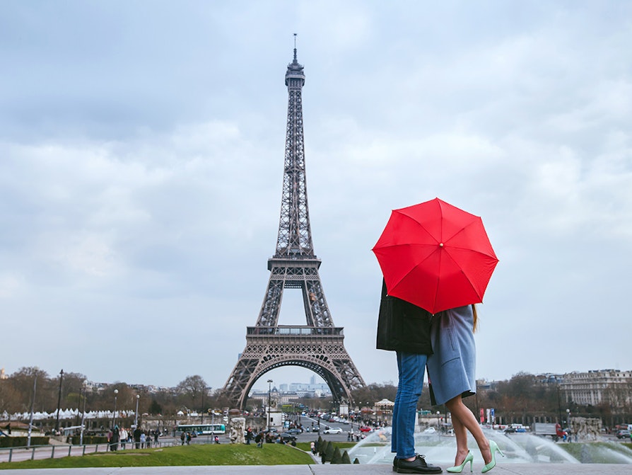 Kjærestepar i Paris