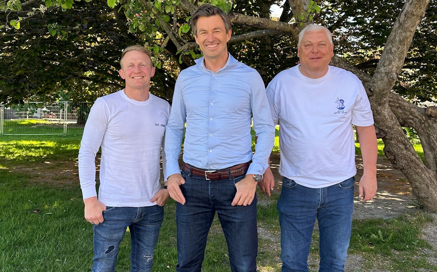 GJEST: Christer Francke gjestet H.U.B tirsdag. Her med Stig-André Berge (t.v) og programleder Espen Skyrud.
