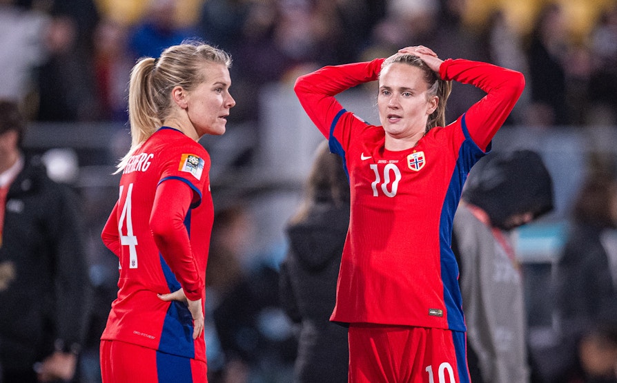 Ada Hegerberg og Caroline Graham Hansen fra landslaget