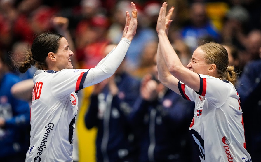 Stine Skogrand og Stine Bredal Oftedal, håndball-VM Norge