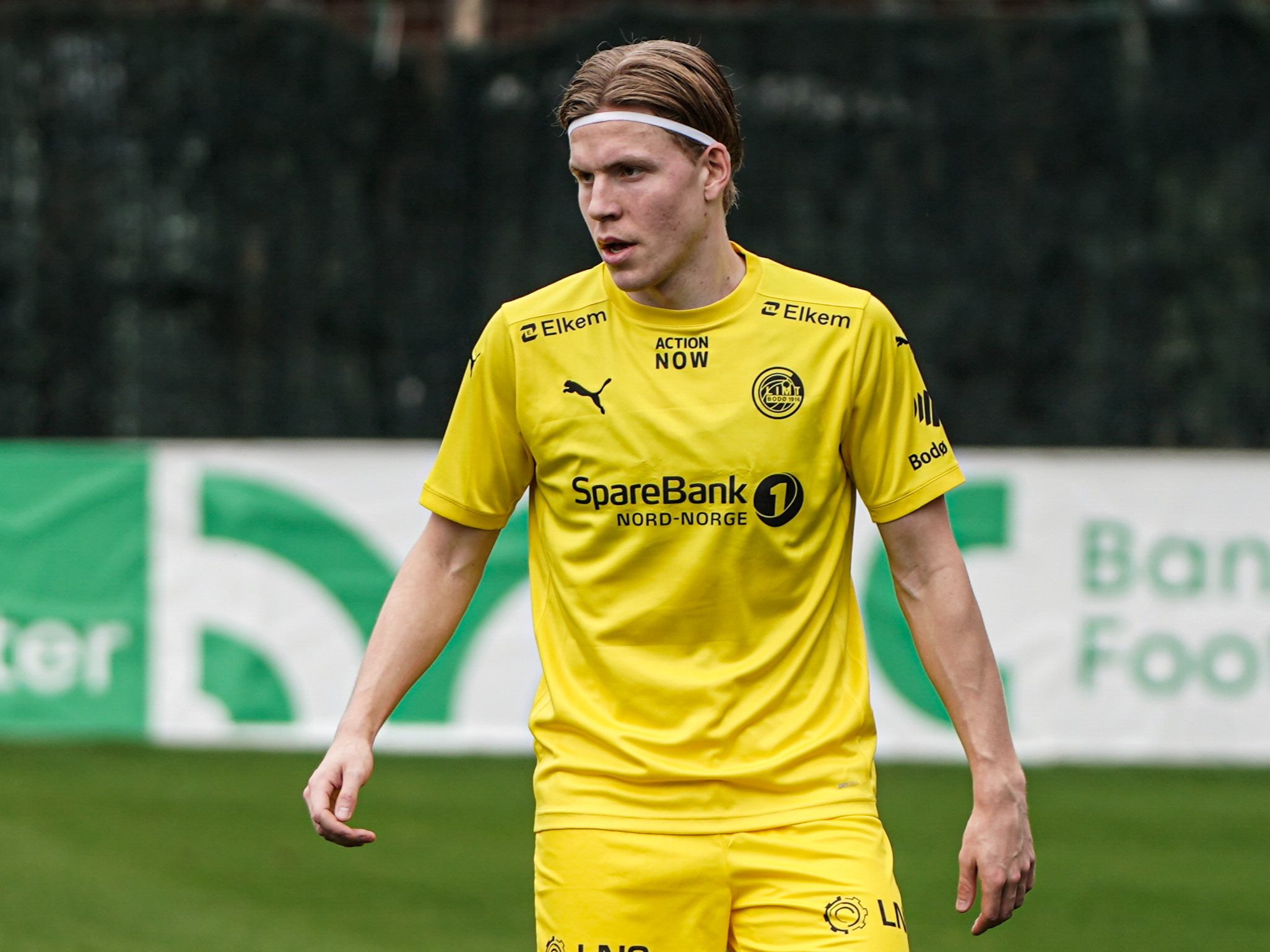 Jens Petter Hauge i aksjon i treningskampen mot Malmö.