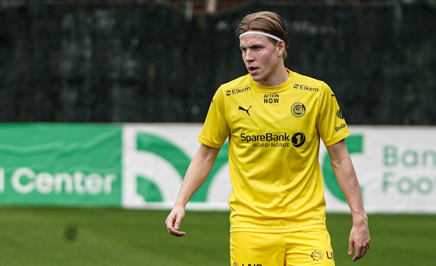 Jens Petter Hauge i aksjon for Bodø/Glimt i treningskampen mot Malmö.