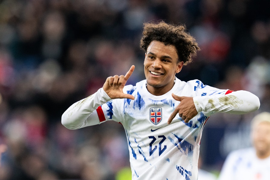 Fotballspiller Oscar Bobb på det norske landslaget